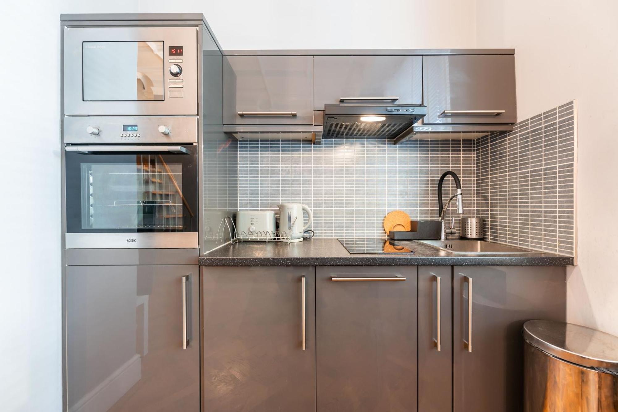 Luxury One Bedroom Flat In Westbourne Terrace Лондон Экстерьер фото