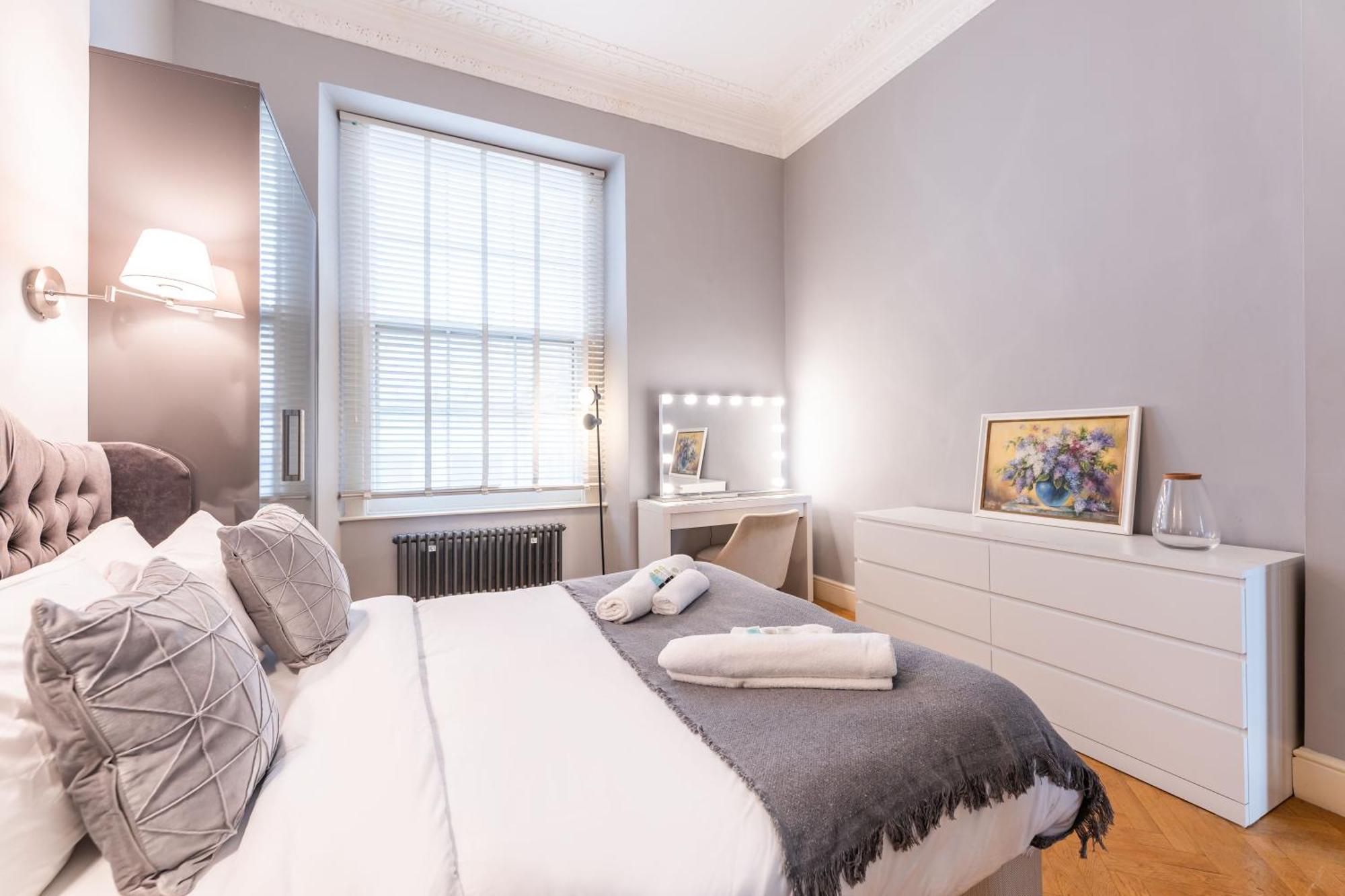 Luxury One Bedroom Flat In Westbourne Terrace Лондон Экстерьер фото