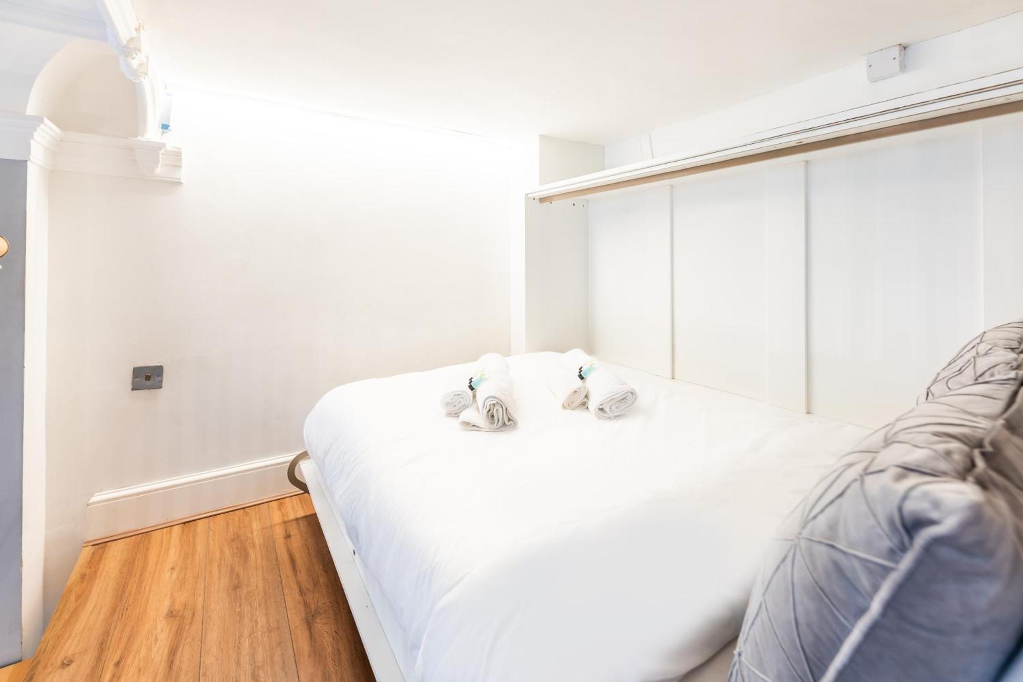 Luxury One Bedroom Flat In Westbourne Terrace Лондон Экстерьер фото