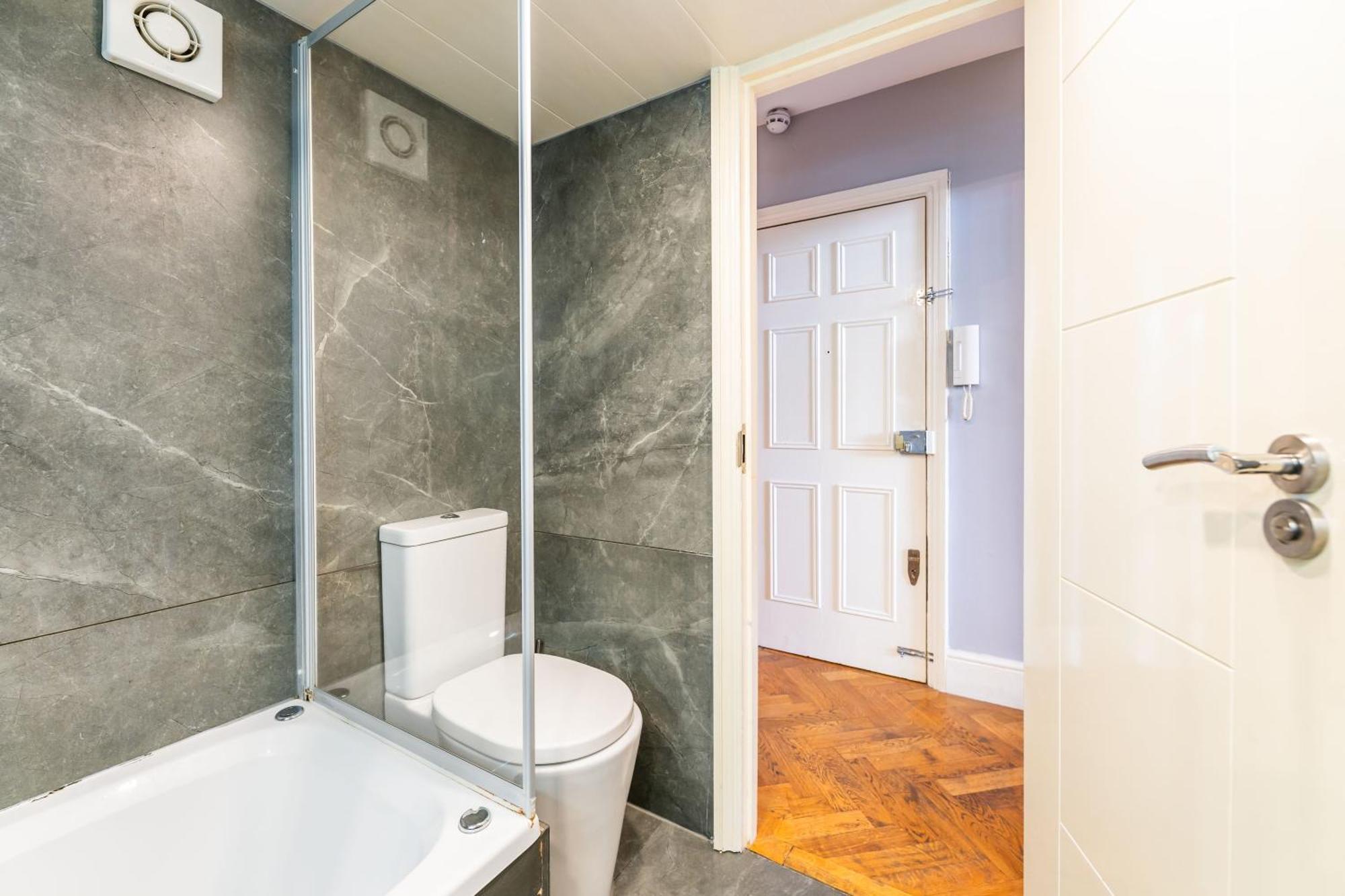 Luxury One Bedroom Flat In Westbourne Terrace Лондон Экстерьер фото